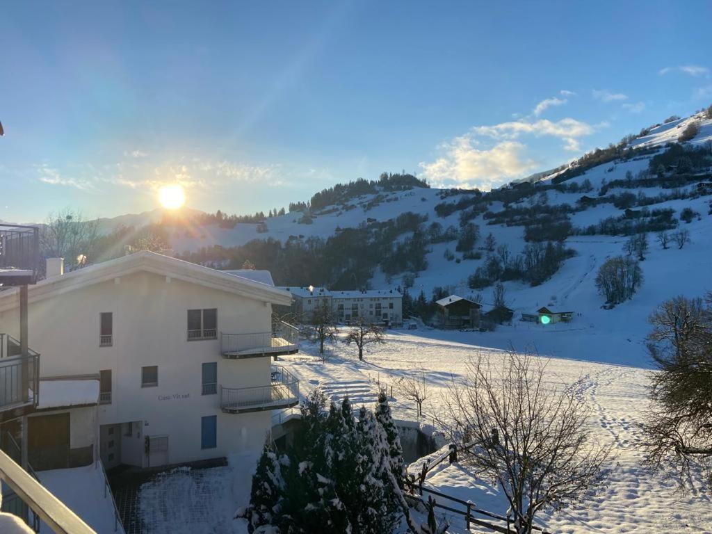 Dachwohnung In Der Mitte Von Laax-Dorf المظهر الخارجي الصورة