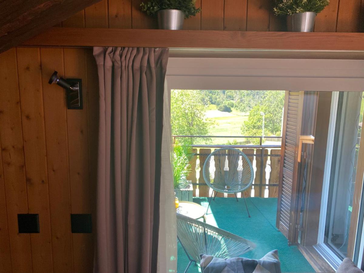 Dachwohnung In Der Mitte Von Laax-Dorf المظهر الخارجي الصورة