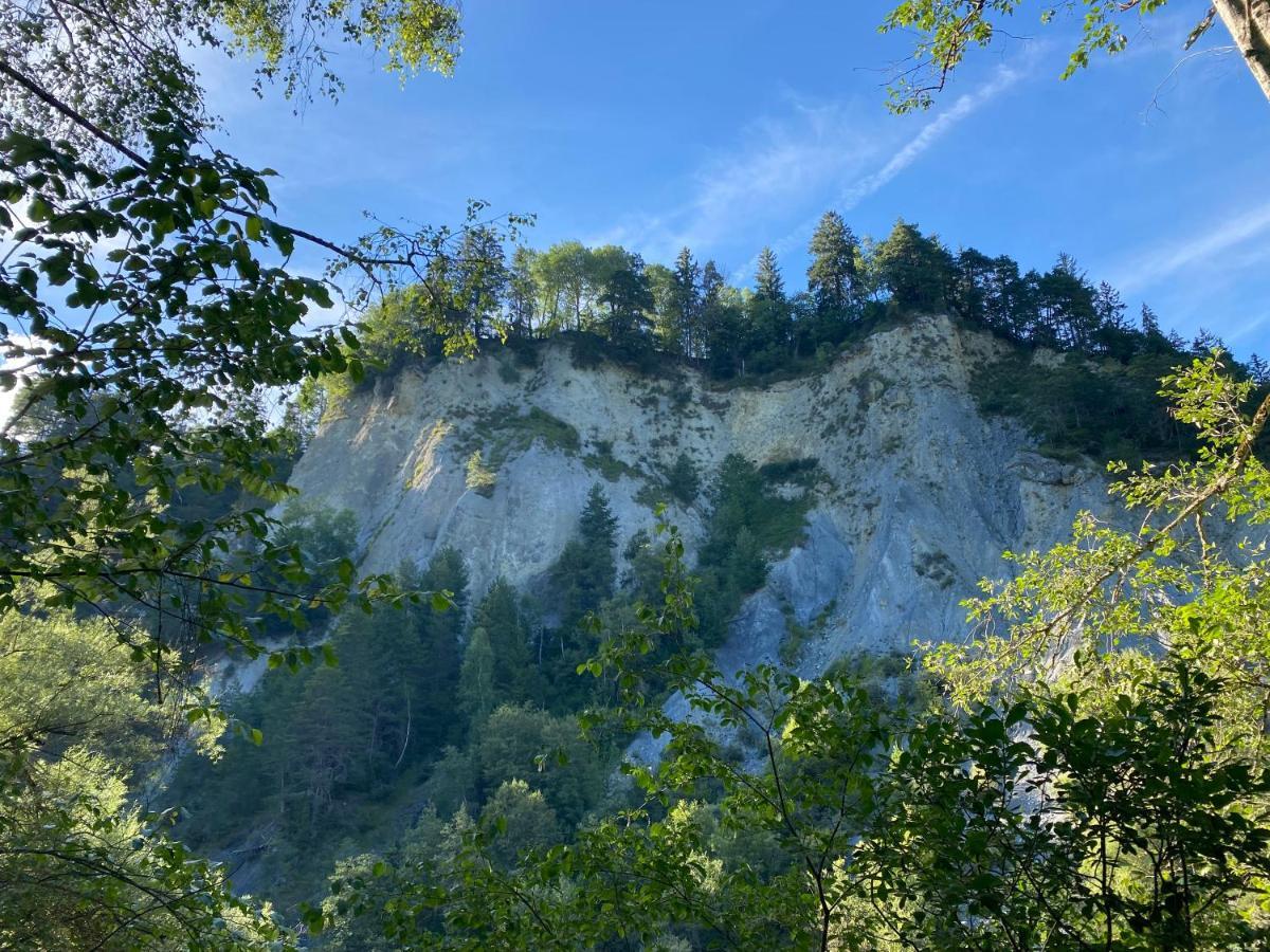 Dachwohnung In Der Mitte Von Laax-Dorf المظهر الخارجي الصورة